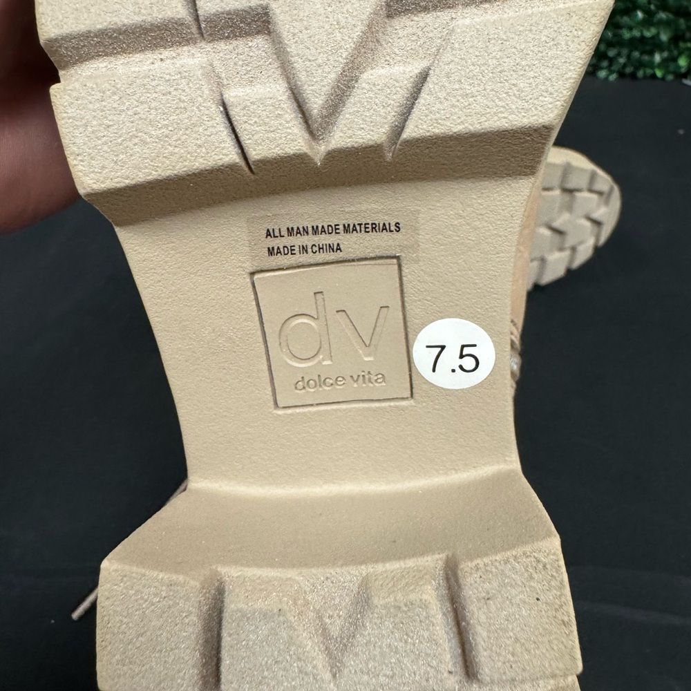 DV By Dolce Vita Tilley Boot - W7.5 - Picture 8 of 10